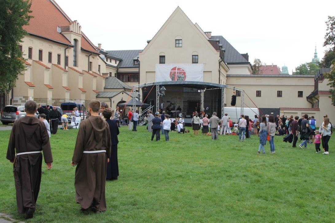 Brat Słońce